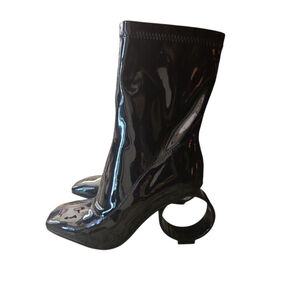 Women's Azalea Wang Black Patent Ankle Boots & Booties Size 6